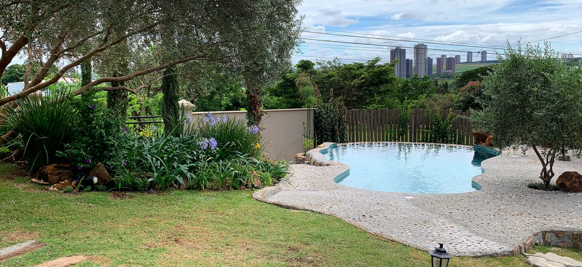 Piscina orgânica em Ribeirão Preto
